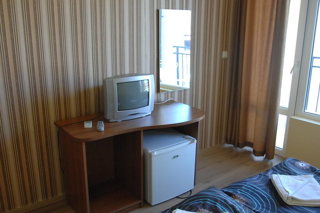 Park Hotel Argo 奥布佐尔 外观 照片