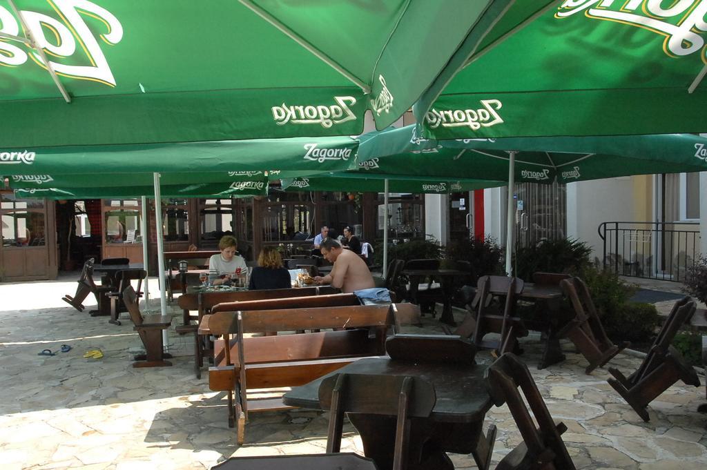 Park Hotel Argo 奥布佐尔 外观 照片